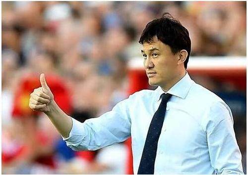 郝伟：蒿俊闵自己提出的转会 徐新能为国足做贡献