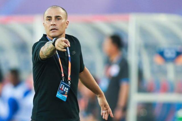 开云入口-50次传中+28射一场围殴成平局 卡帅只剩蜜汁微笑